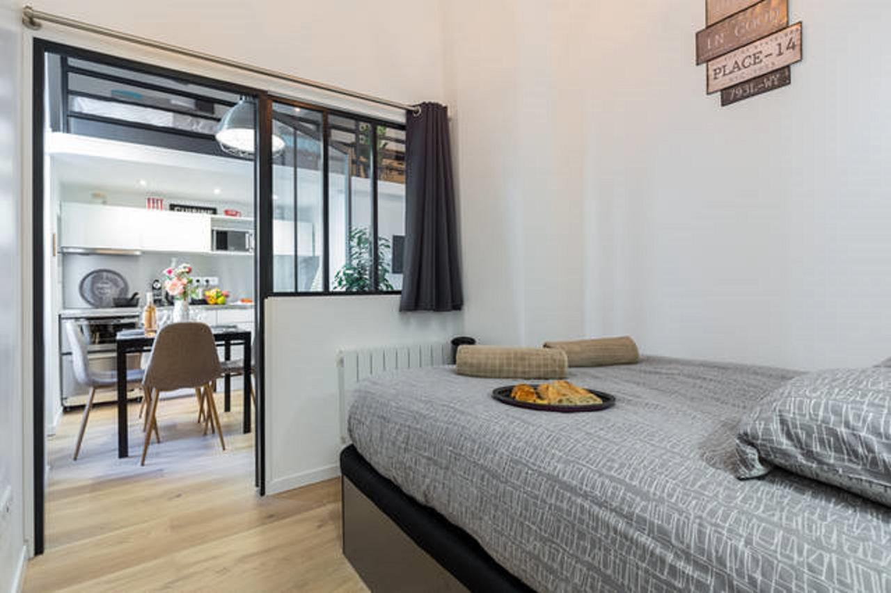 Angle Droit- Loft Charmant Et Atypique, Climatisation, Vieux-Νίκαια Εξωτερικό φωτογραφία