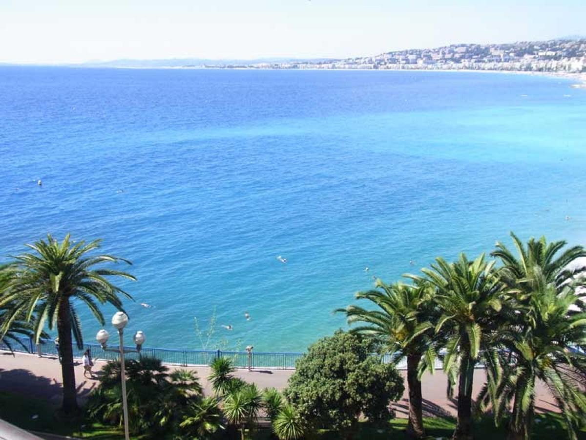 Angle Droit- Loft Charmant Et Atypique, Climatisation, Vieux-Νίκαια Εξωτερικό φωτογραφία