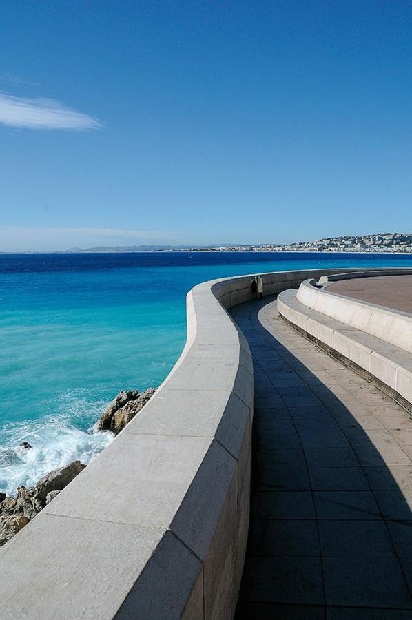 Angle Droit- Loft Charmant Et Atypique, Climatisation, Vieux-Νίκαια Εξωτερικό φωτογραφία
